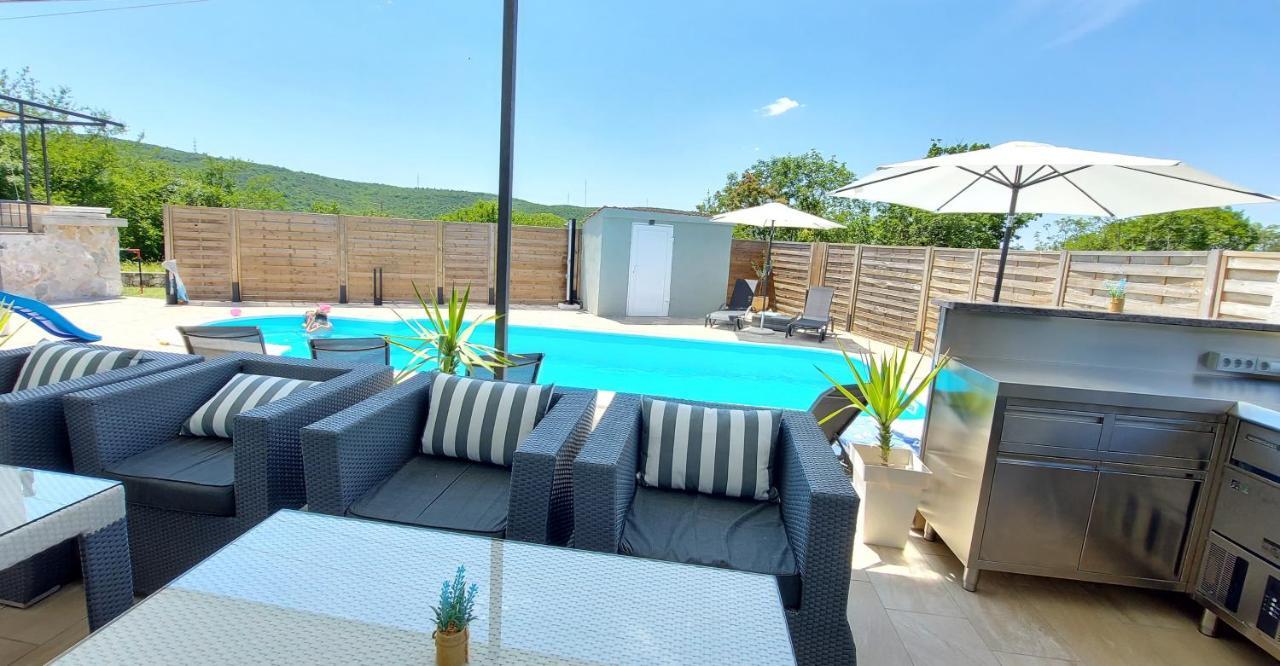 Holiday House Villa Bleu Korusce Esterno foto